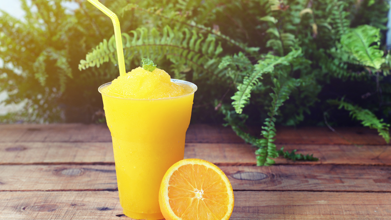 Sinh tố cam đơn giản dễ làm giúp tăng cường vitamin C 2