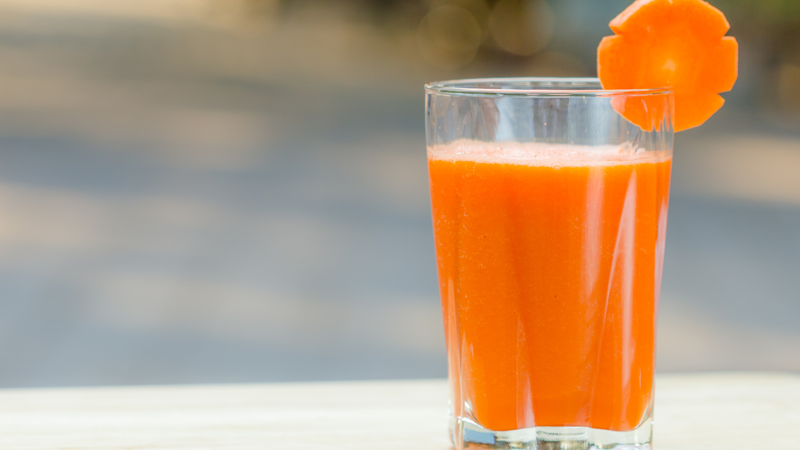 Sinh tố dứa cà rốt giúp hỗ trợ giảm cân 4