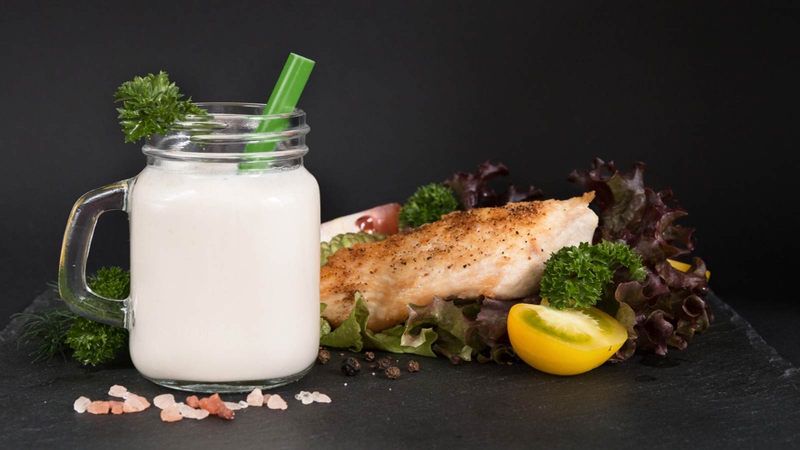 Sinh tố ức gà giúp hỗ trợ tăng cơ và giảm cân hiệu quả 1