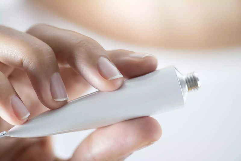 Tự ý dùng Gentrisone kéo dài có thể gây tác dụng phụ nghiêm trọng