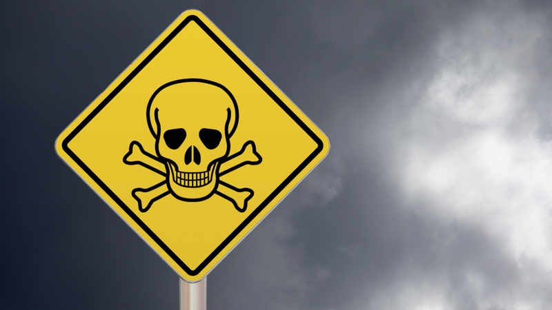 Sơ cứu ngộ độc hóa chất: Cách xử lý đúng và an toàn ngay từ phút đầu 2