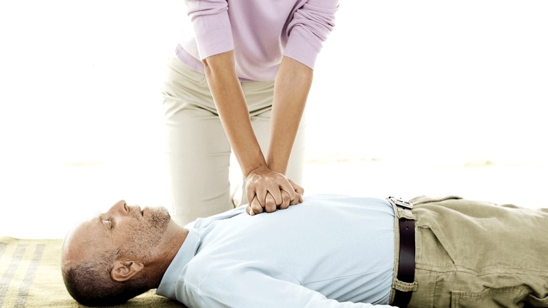 Sơ cứu ngừng tuần hoàn 2