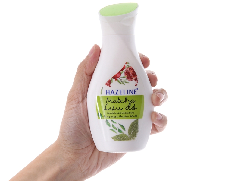 So sánh sữa dưỡng thể Hazeline và Vaseline 1