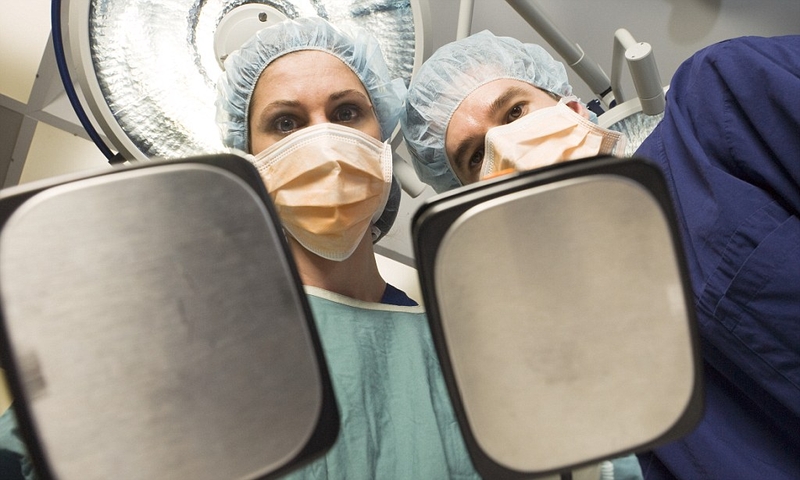 Sốc điện phá rung là gì? Các trường hợp chỉ định cấy máy phá rung tự động (ICD) 1