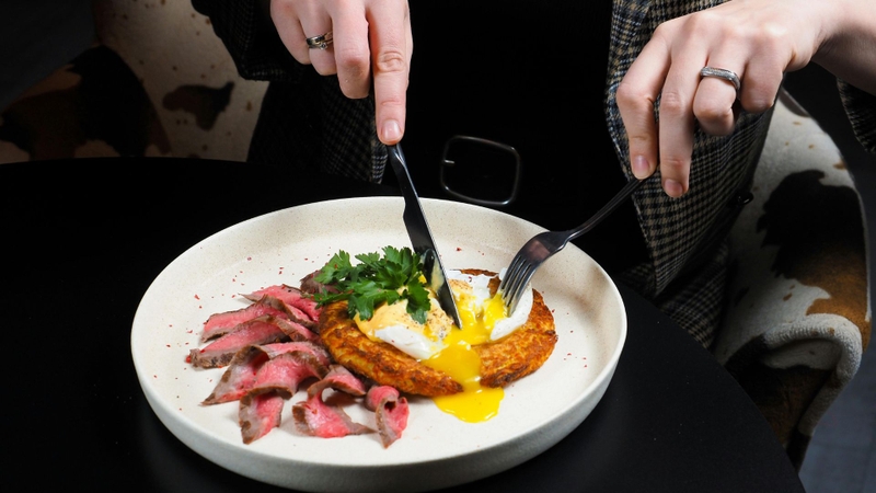 Chế độ ăn thiếu chất xơ có thể là nguyên nhân dẫn đến sỏi phân