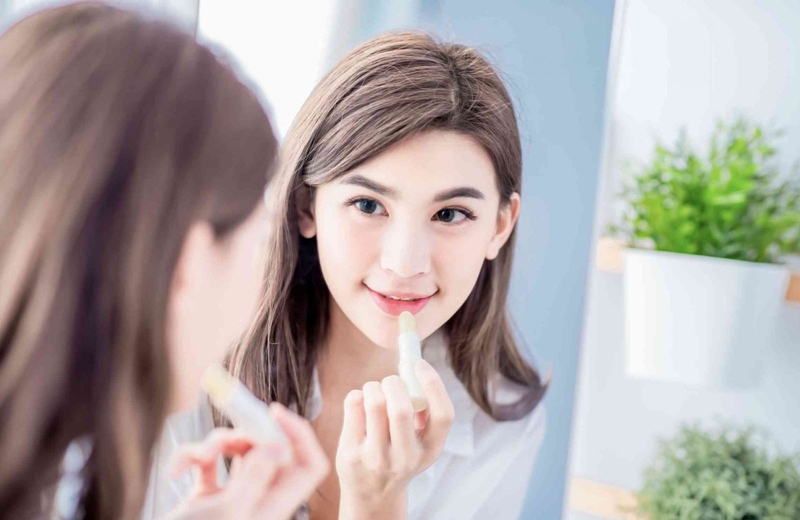 Son dưỡng Vaseline bầu dùng được không?