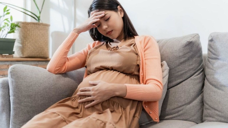 Thay đổi nội tiết trong thai kỳ có thể là nguyên nhân khiến mẹ bầu bị són tiểu