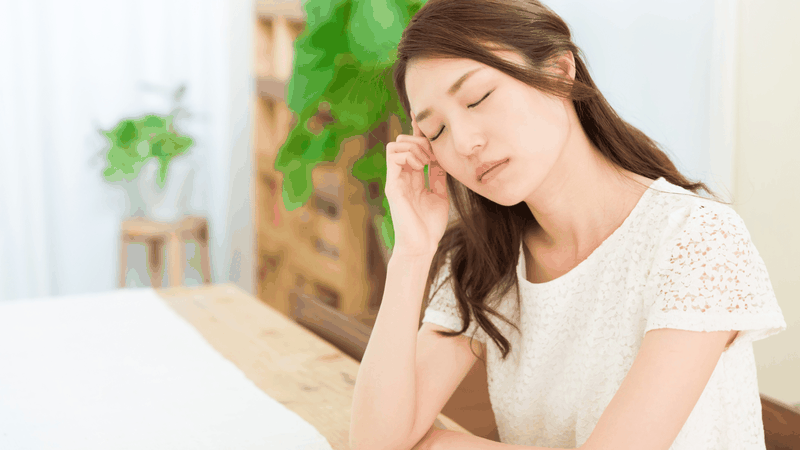 Sóng nhiệt khiến nhiệt độ tăng cao, gây ra nhiều mồ hôi, nếu không bù đủ nước và điện giải sẽ dẫn đến mất nước, mệt mỏi