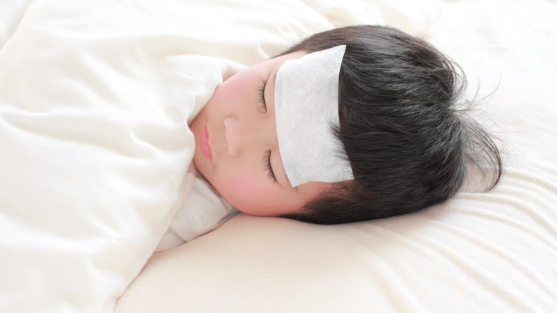 Sốt kéo dài ở trẻ em là bệnh gì? Có nguy hiểm không? 3