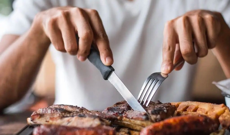 Sốt xuất huyết có ăn được thịt bò không? Nên và không nên ăn gì? 2