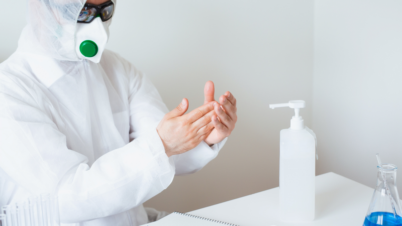 Sử dụng cồn 90 độ đúng cách để đảm bảo an toàn cho gia đình 2