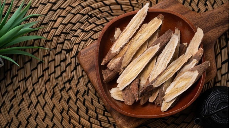 Sử dụng hoàng kỳ để chữa bệnh có tác hại gì không? 1