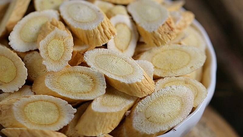 Sử dụng hoàng kỳ để chữa bệnh có tác hại gì không? 2