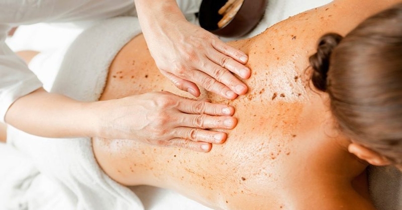 Sử dụng sữa tắm giảm mụn lưng Neo Acnes tinh chất tràm trà: An toàn và lành tính! 3