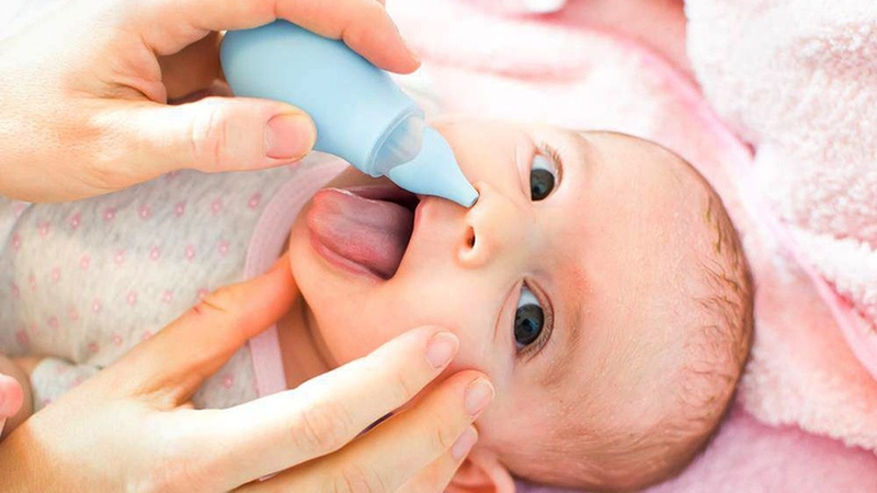 Sử dụng thuốc nhỏ mũi cho trẻ sơ sinh khi nào? Công dụng ra sao? 1
