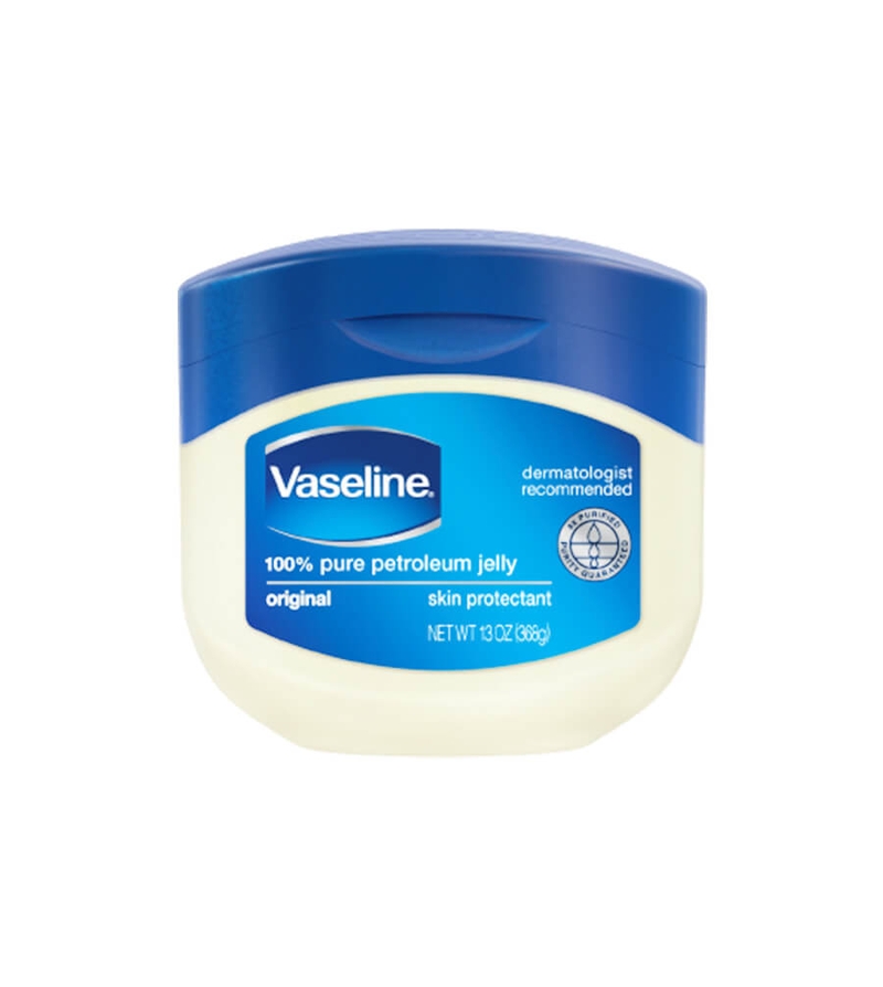 Sử dụng Vaseline Pure có làm thâm môi? 1