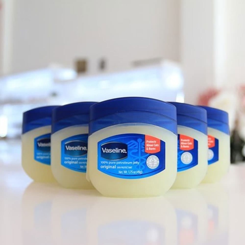 Sử dụng Vaseline Pure có làm thâm môi? 3