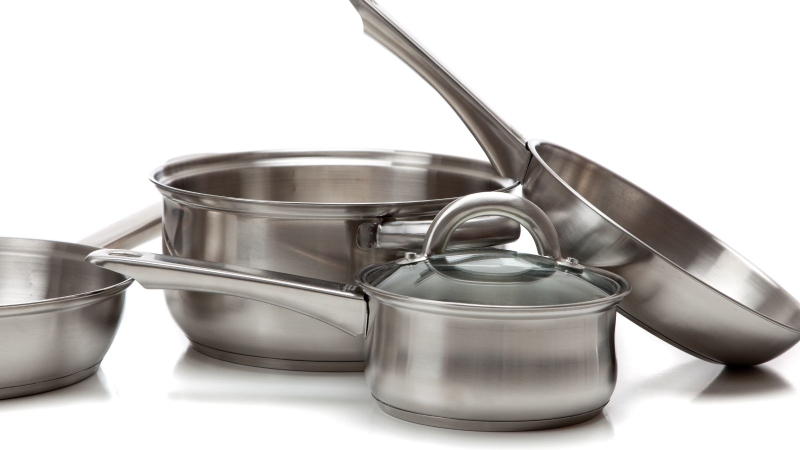 Nồi inox 201 là một trong những lựa chọn phổ biến nhờ giá thành hợp lý và độ bền tương đối tốt