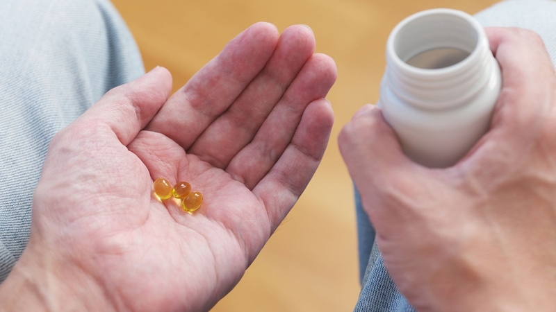 Vitamin D giúp ngăn chặn bão cytokine khi mắc Covid-19