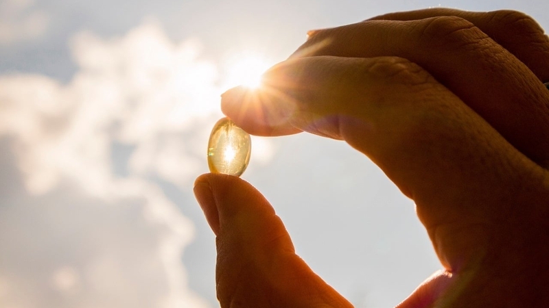Mọi người nên chú ý khi tự bổ sung vitamin D tại nhà
