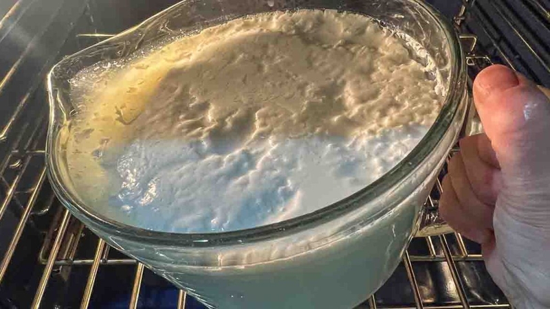 Sữa chua ủ 24 tiếng có thể không còn đảm bảo an toàn