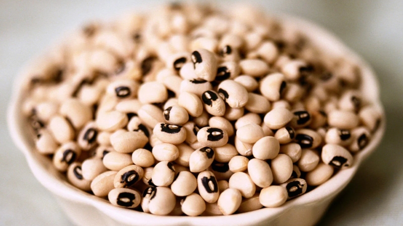 Sữa đậu trắng: Lợi ích sức khỏe và lưu ý khi sử dụng 4