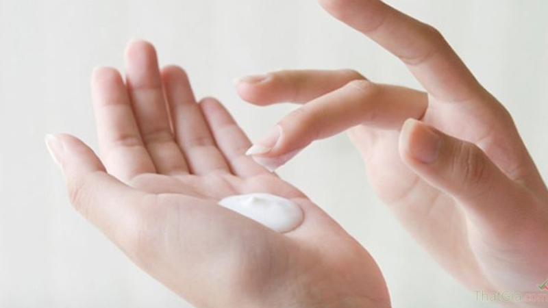 Sữa dưỡng thể nào thơm lâu? 1