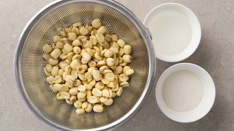 Sữa hạnh nhân hạt sen- Giá trị dinh dưỡng và công dụng hữu ích 2