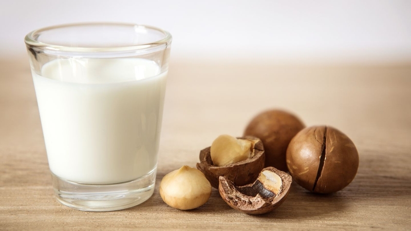 Sữa hạt macca hạnh nhân và các công dụng đối với sức khỏe 2