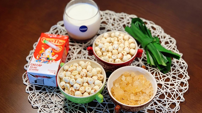 Uống sữa hạt sen đủ lượng, đúng cách để phát huy tối đa lợi ích