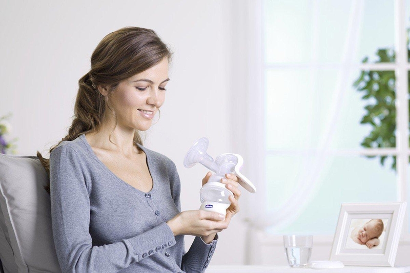 Sữa mẹ ít dần phải làm sao để sữa ra nhiều trở lại 4