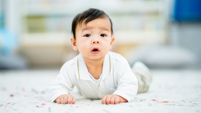 Sữa Meiji vàng và hồng khác nhau như thế nào? Meiji vàng và Meiji hồng khác nhau rõ nhất ở độ tuổi sử dụng