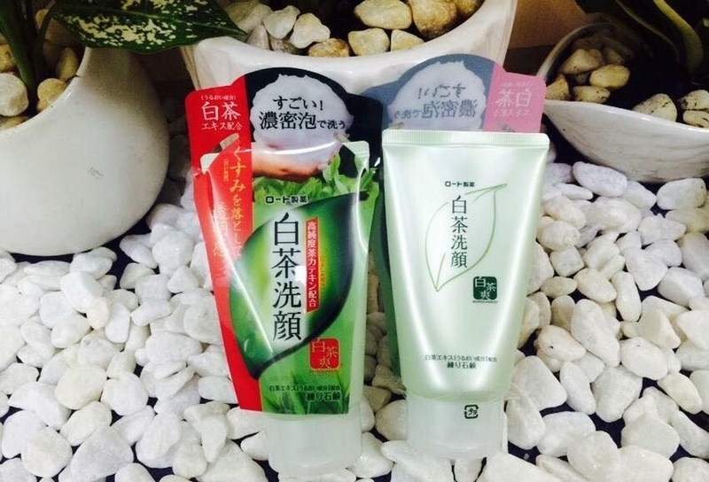 Sữa rửa mặt cho da nhờn của Nhật Bản được chị em ưa chuộng 2