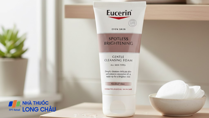 Sữa rửa mặt Eucerin Spotless Brightening Cleansing Foam sáng da chính hãng