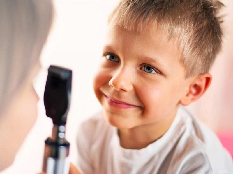 Sụp mí bẩm sinh: Nguyên nhân, biểu hiện nhận biết các cách điều trị bệnh hiệu quả 3