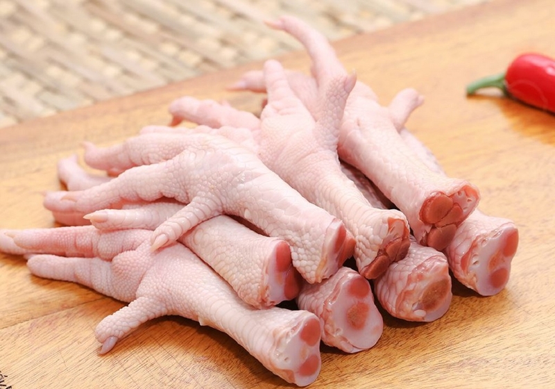 Tác dụng của chân gà hầm đậu đen là gì, bạn có biết 1