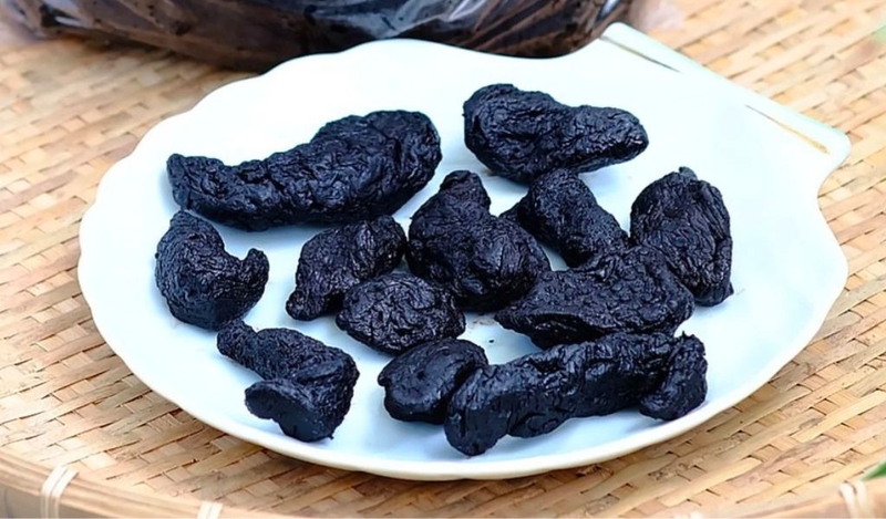 Tác dụng của thục địa? Cách làm thục địa ngâm rượu 1