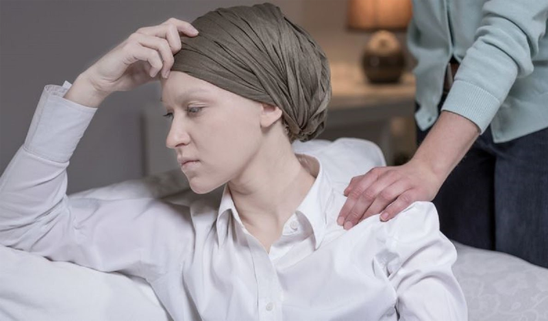 Cơ thể mệt mỏi là tác dụng phụ gây nên sau xạ trị