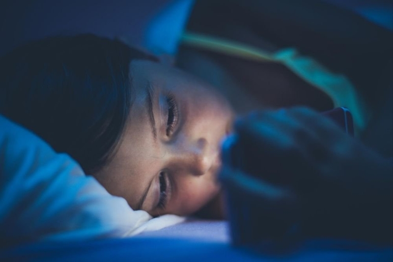 Tác hại của ánh sáng xanh đối với sức khỏe 4