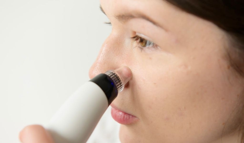 Tác hại của máy hút mụn mà bạn nên biết trước khi sử dụng 1