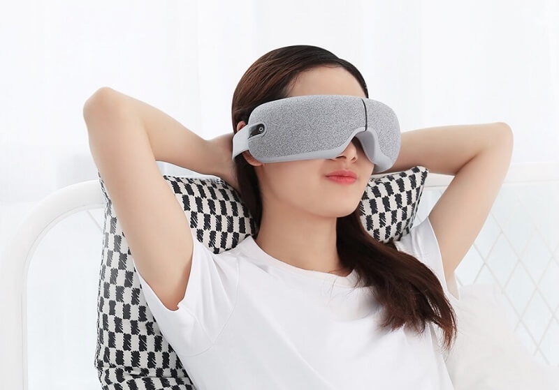 Tác hại của máy massage mắt và một số lưu ý khi sử dụng 1