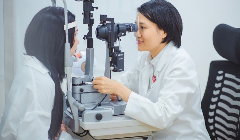 Tác hại của việc mổ mắt cận thị? Những điều cần biết trước khi mổ cận 1