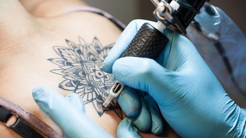 Tác hại của xăm hình: Không thể chủ quan! 2