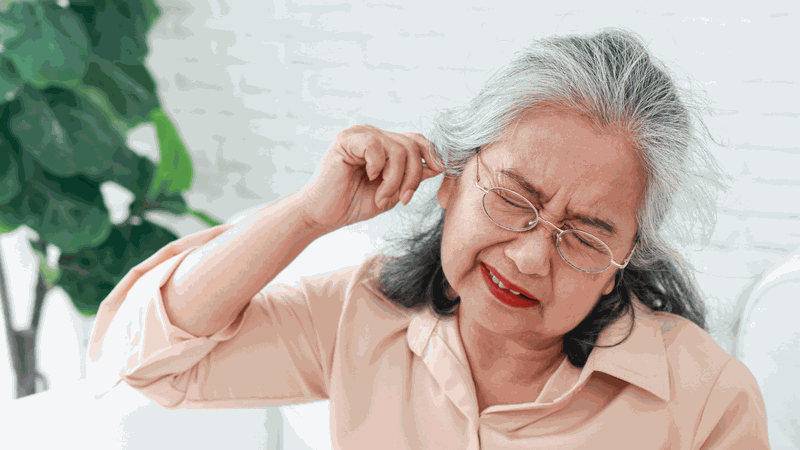 Tai bị thủng màng nhĩ có chữa được không​? Những lưu ý cần biết 1