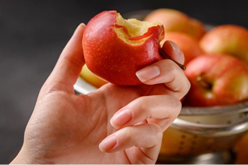 Tại sao bạn nên ăn táo mỗi ngày? Khám phá 6 lý do bất ngờ! 3