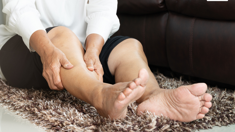 Tại sao bạn ngủ dậy bị chuột rút bắp chân? 1