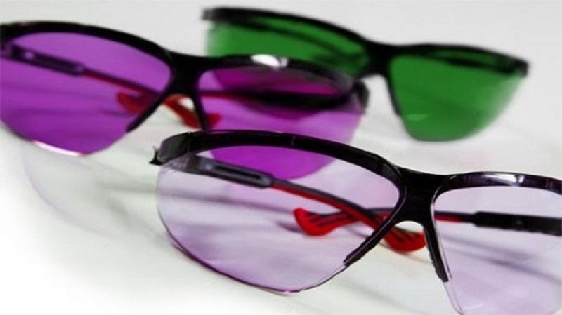 Tại sao bệnh mù màu gặp chủ yếu ở nam giới 3