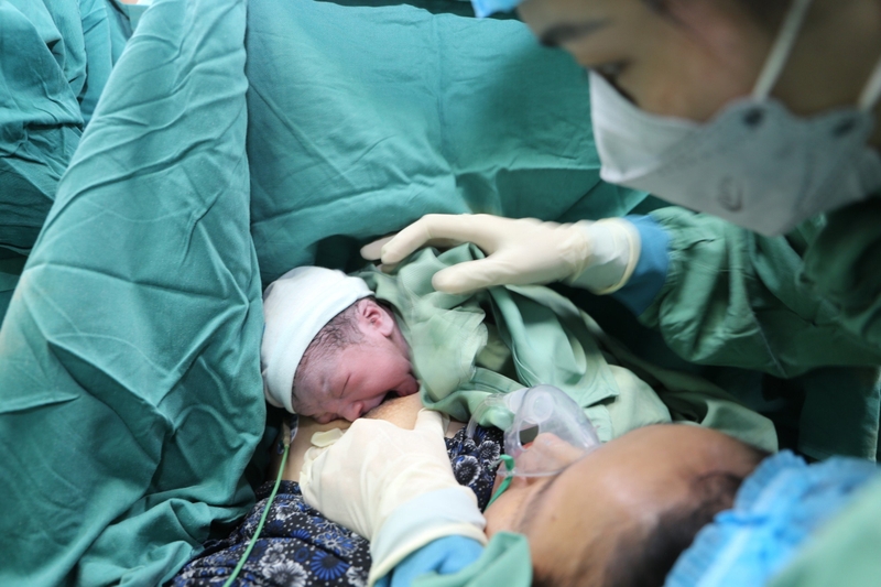 tai-sao-da-tiep-da-lai-quan-trong-sau-khi-sinh 3.jpg