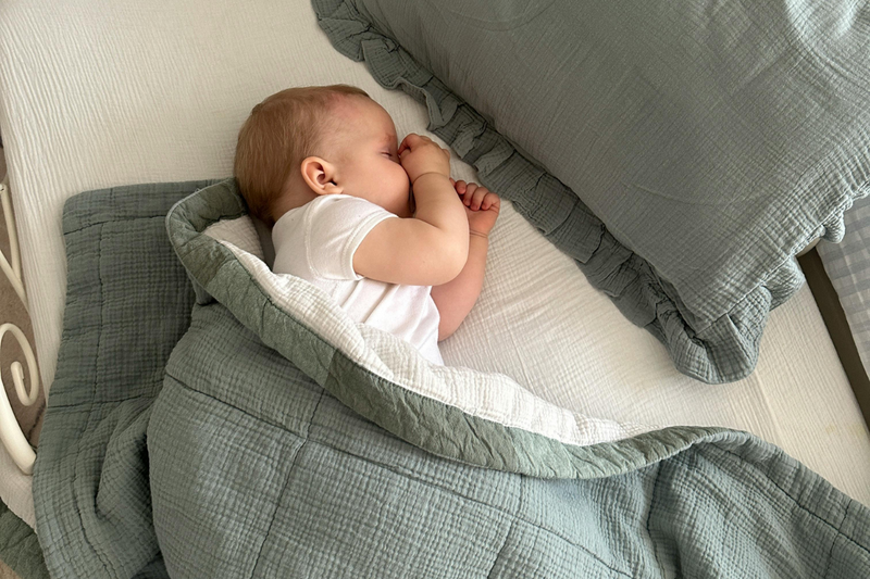 Tại sao không nên để trẻ sơ sinh một mình? Lời khuyên dành cho ba mẹ 3