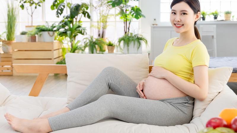 Có nhiều nguyên nhân khác nhau khiến thai nhi chỉ đạp bên phải